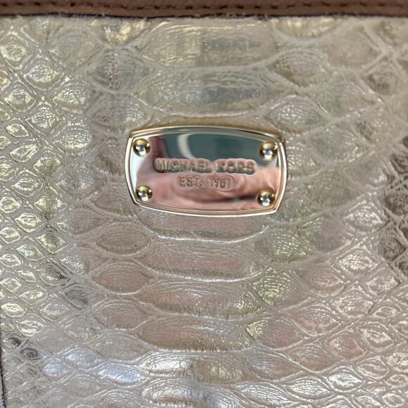 MICHAEL KORS JET SET GOLD PYTHON STRIPE MK TOTE HANDBAG Excellent Condition - Picture 2 of 9